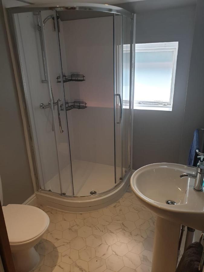 Mezzanine Studio Apartment 런던 외부 사진
